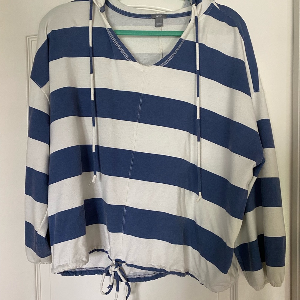 Blue and white stripped sweatshirt